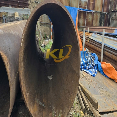 THÉP ỐNG HÀN CAO TẦN PHI 1100 DÀY 30MM