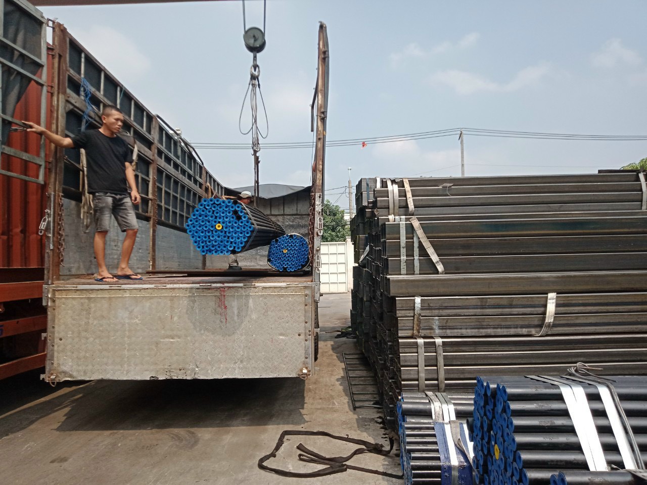 THÉP HỘP 100X250X5MM, THÉP HỘP CHỮ NHẬT 100X250X5LI